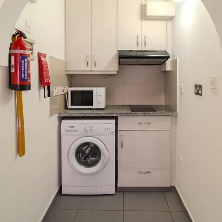 Mackenzie Blu Apartmán Larnaca